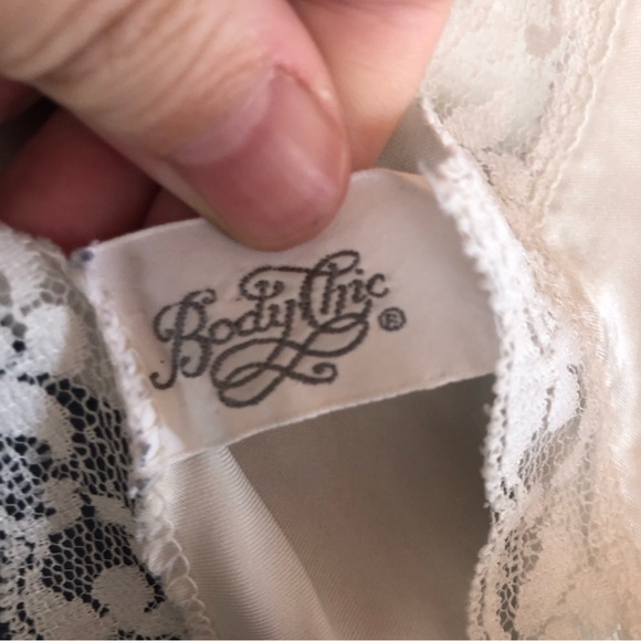 Vintage Lingerie Spaghetti Strap Crop Top White Ivory Triangle Handkerchief Cut - Picture 12 of 13